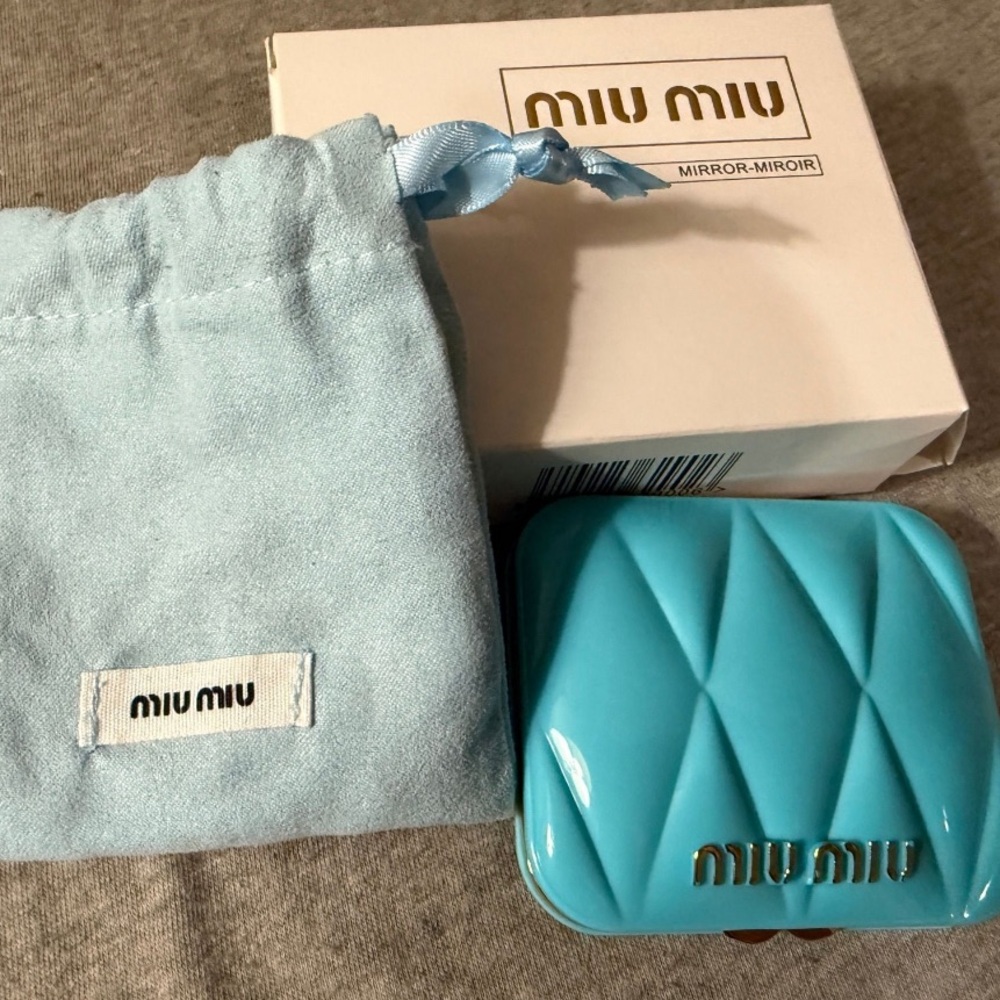 Miu Miu Turquoise Quilted Compact Mirror Set